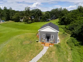 Cliodhna's Cottage - Tiny Cottage Midcoast Maine! - Image 3