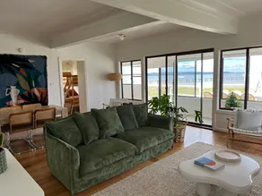 Sunset Beach House - Image 2