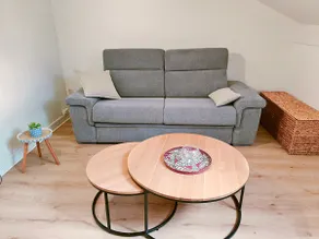 Modern and spacious 3 bedroom - Free parking - Image 2