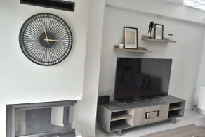 Modern Luxury Suite- Smart Town BnB - Image 5