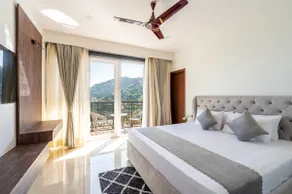 Panorama Pines Hill View - Image 3