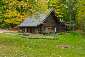 Forest Hideaway - Image 2