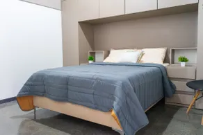 Great 2-Bedroom Apt w/2 Queen Beds + Parking + AC - Image 2