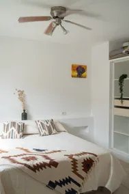 Sunny & fresh AC Bungalow in Puerta del Sol. - Image 4