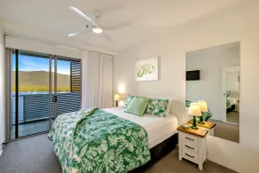 Ocean Front 2 Bedroom Unit CBD - Image 3