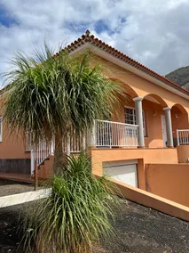 Chalet Private pool max. 26º, Garden, BBQ - Image 2
