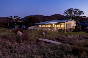 Silvercloud Chalet | Crackenback Resort | Massive - Image 2