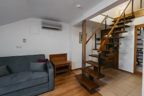 Loft apartments near Cathedral Square - Image 4