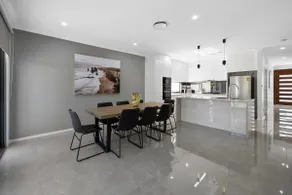 Your Home Away from Home 4BR Escape - Image 5