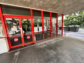 East Melbourne Apartment 516 - Image 5