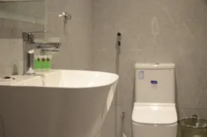 Private suite 26 - Image 4