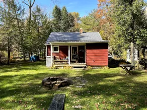 Cozy Creekside 2 BR in Juniata County - Image 3