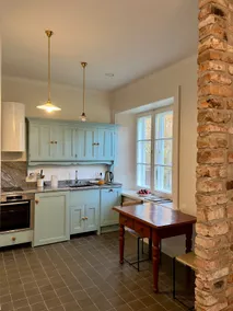 Studio Apartment in Historic Manor 30m2 - Image 3
