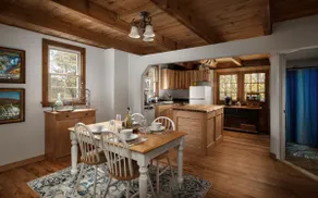 25 Minutes to Horse Show | The Serenity Cabin - Image 4