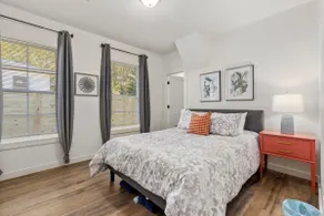 Private Unit near Auburn & RTJ | Comfortable Stay - Image 4