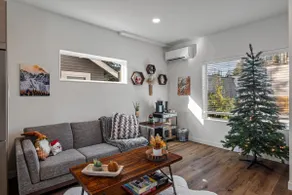 Quaint Seattle Charm | Close to Downtown - Image 2