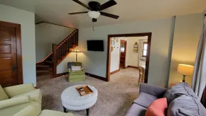 Center Street Nest - Image 3
