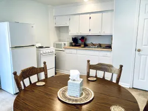 Blessed Haven - king bed guest house - Image 4