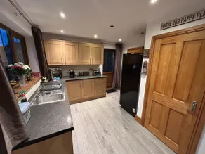 New Cambridge Lodge - Image 3