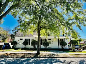 Historic | Free Parking | Kitchen | W&D | Smart Tv - Image 5