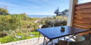 Two-bedroom apartment with sea view and frontage, beach 50 m away, pool - Image 2