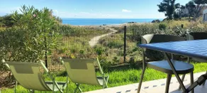 Two-bedroom apartment with sea view and frontage, beach 50 m away, pool - Image 5