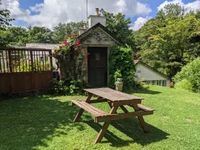 Rural, rustic, romantic: Love-Lee Little Cottage - Image 2
