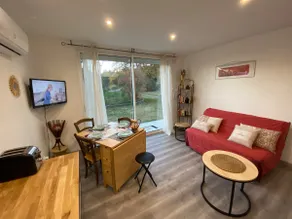 T2: Sing in the shelter. private pool, motorcycle garage - Image 3