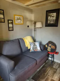 Tiny Caboose Guest House - Image 4
