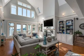 Spacious Cape Neddick Coastal Home ! - Image 2