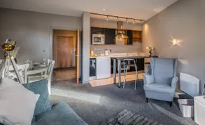 Stylish apartment close to Shrewsbury town centre - Image 4