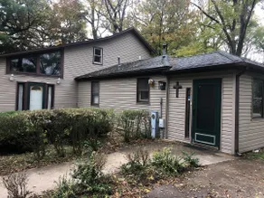 Riverview Retreat- Engler’s Escape - Image 4