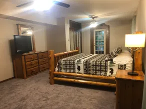 Riverview Retreat- Engler’s Escape - Image 2