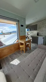 Modern space for couples with a beautiful view - Image 3