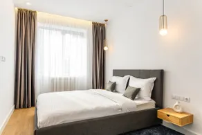 KOA | Spacious 3BR · Sleeps 8 · Free Parking - Image 5