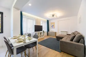 KOA | Spacious 3BR · Sleeps 8 · Free Parking - Image 2