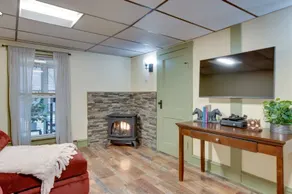 Cozy River Retreat | Close to Jim Thorpe | Poconos - Image 3