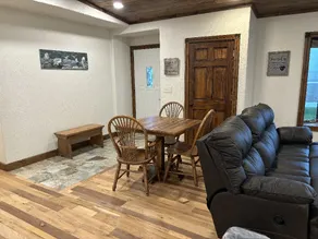 Comfortable Country Home - Image 3