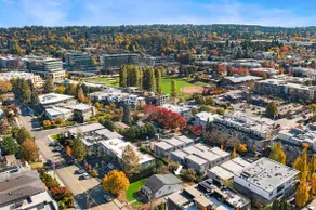 ”Downtown Kirkland Oasis: Your Perfect Retreat!” - Image 5