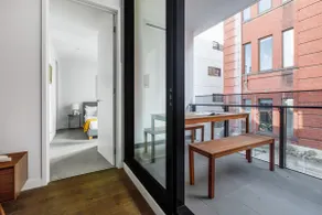 Cambridge Street Cool—A Sleek, Central Balcony Pad - Image 3