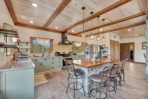 Stunning Bugle Hollow Lodge - Image 5