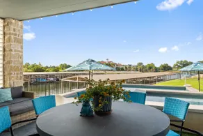 Xanadu Waterfront with Pool, Elevator, Boat Slip - Image 4