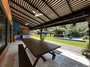 Changing room, swimming pool, sauna, barbecue, 10 min to the beach - Image 2