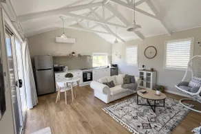 Las Casitas @ Brookhampton - Luxury Casita 1 (Little House) - Image 3