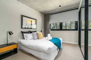 Onyx Apt Onsite EV 5mins to Foreshore - Hosted by Canstay - Image 2