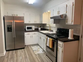 Home away from home - Image 3