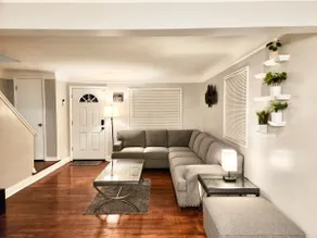Redford Cozy Getaway - Image 2