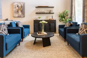 Spacious Oasis w/Jacuzzi & EV Charger 5bdrm - Image 2