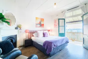 Water front - KING 3 Room Rooftop The Rocks #E2 - Image 2