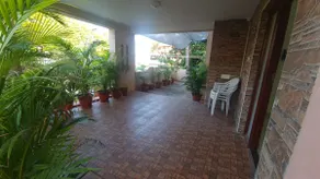 Happy Home - 2 BHK - AC - Luxury Bungalow - Image 4